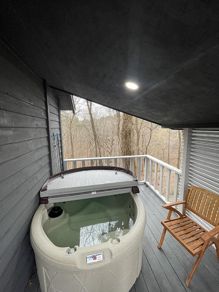 Loblolly Pines Adventure Cabin 3 - King Eureka Springs Dış mekan fotoğraf